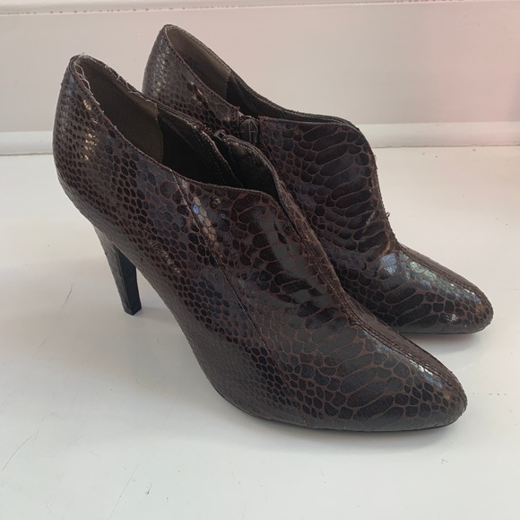 Sam Edelman Whitely Brown Boa Snake Skin Bootie - Picture 3 of 8